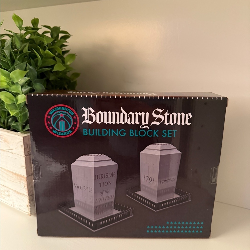 .
Washington Wizards "Boundary Stone" Building Block Set. Historic Design NEW